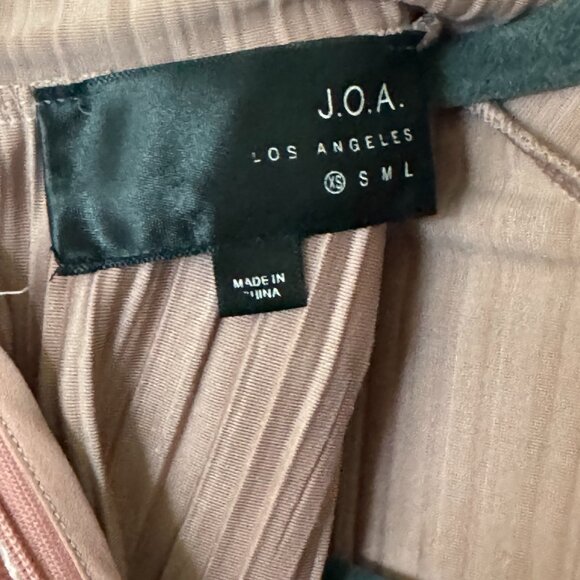 J.O.A. Velvet Sweater - Picture 7 of 9